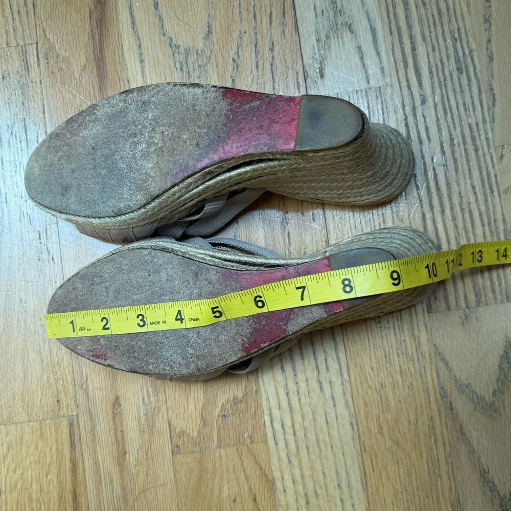 CHRISTIAN LOUBOUTIN Wedge Strappy Summer Sandals Tan size 40